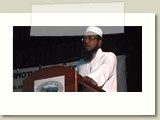 Ash-Shaikh H. Abdul Nazar addressing the audience